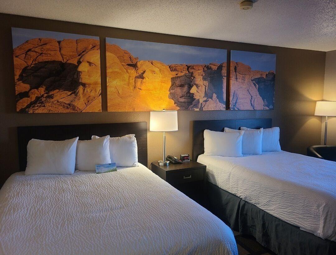Days Inn By Wyndham Watertown Buitenkant foto