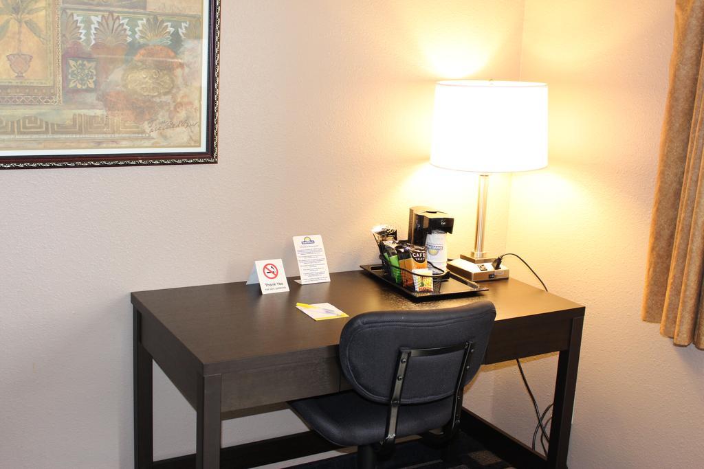 Days Inn By Wyndham Watertown Kamer foto
