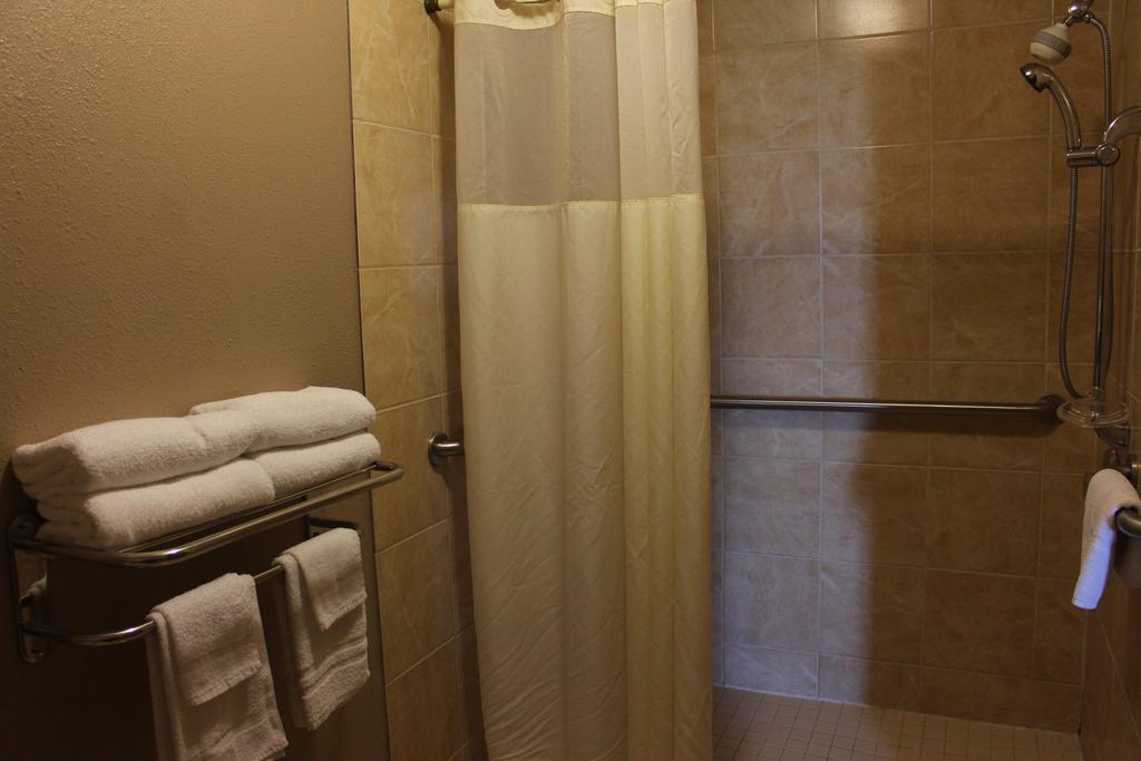 Days Inn By Wyndham Watertown Kamer foto